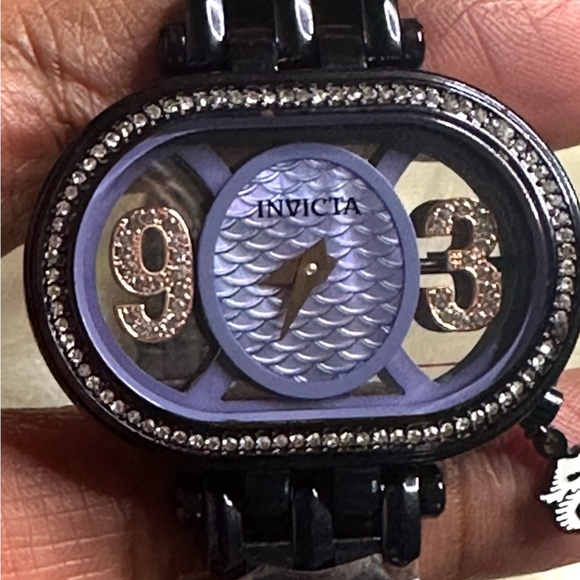 Purple Limited Edition Invicta Watch. - Picture 5 of 7